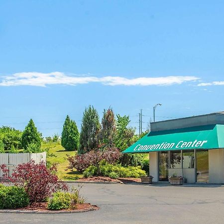 Quality Inn And Conference Center Springfield Exterior foto